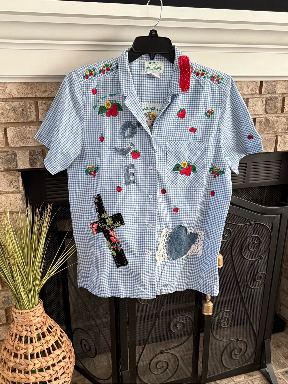 The Quacker Factory vintage light blue gingham shirt, size L, EUC